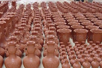 特有四川天然陶泥生产的精致细腻表面的红陶